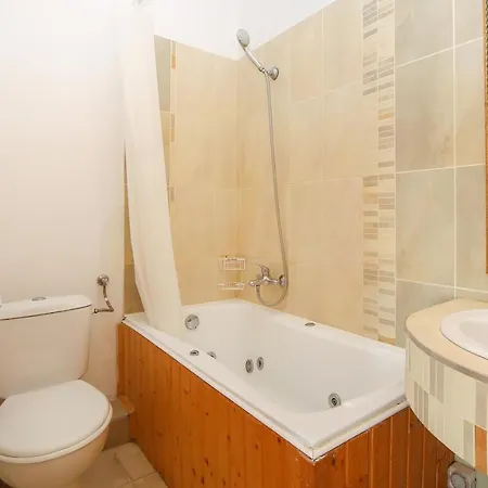 Panorama מלון אגר