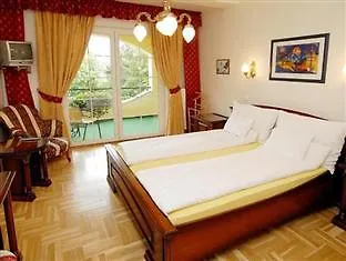 Panoráma 3*